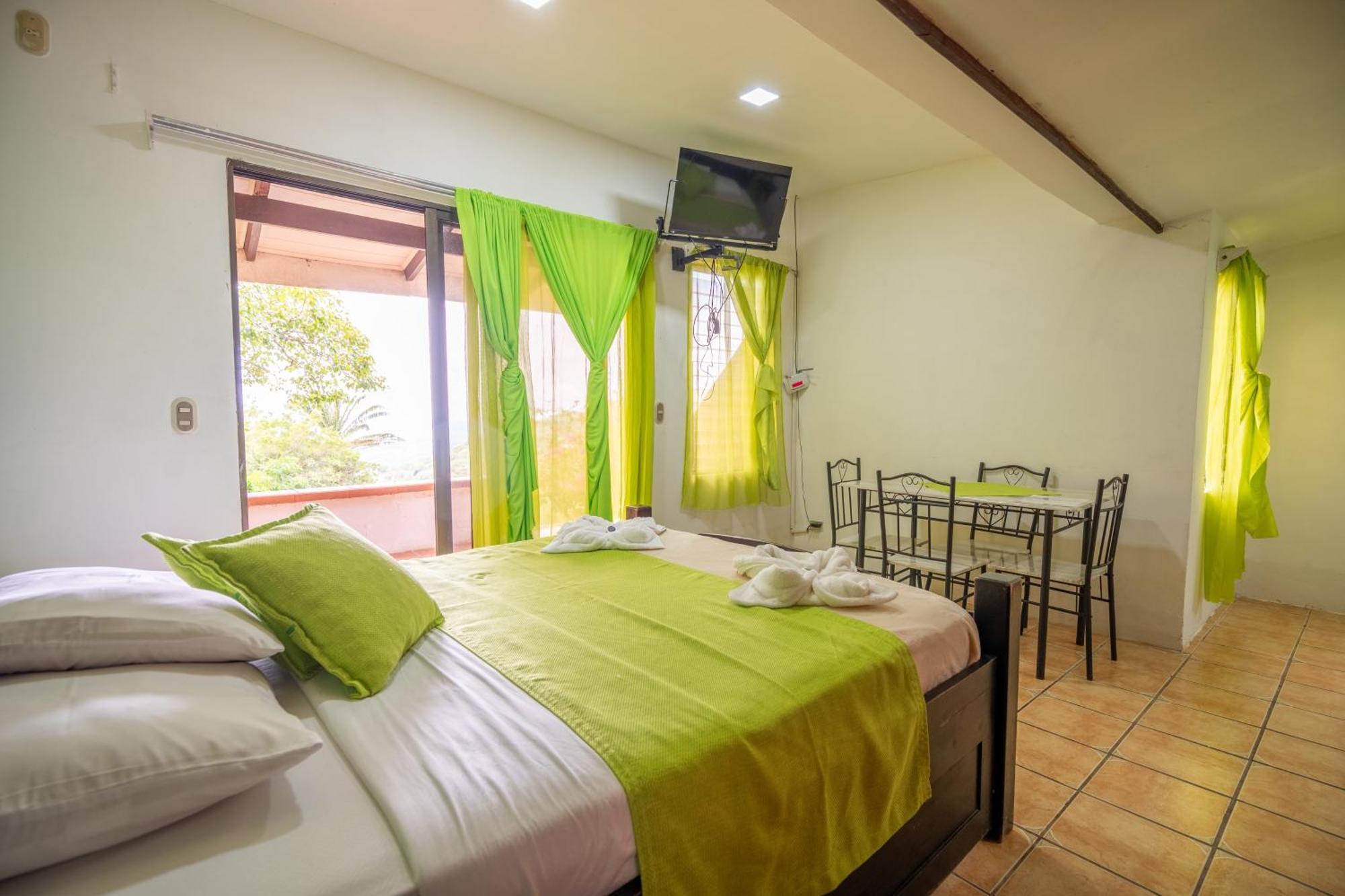 Adventure Park & Hotel Vista Golfo Tajo Alto Luaran gambar